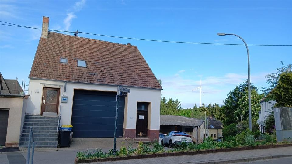 Dachgeschoßwohnung Neunkirchen Heinitz - 5 Zimmer, 150 m&sup2;, 900&euro; | Angebot:26495176