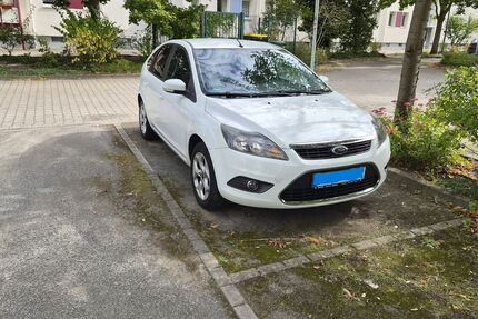 Ford Focus 95.800 km 3.950 &euro; Dessau-Roßlau 06849