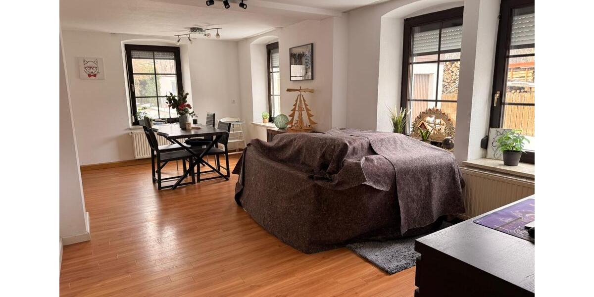 Einfamilienhaus Schwarzenbach an der Saale Fletschenreuth - 8 Zimmer, 150 m&sup2;, 1.000&euro; | Angebot:24660614