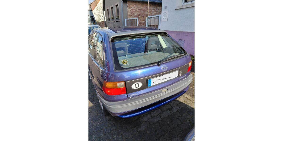 Opel Astra 66.000 km 3.300 &euro; Karlsruhe 76199