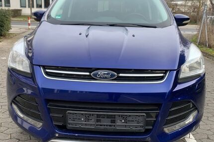 Ford Kuga 181.513 km 8.699 &euro; Mainz-Kastel 55252