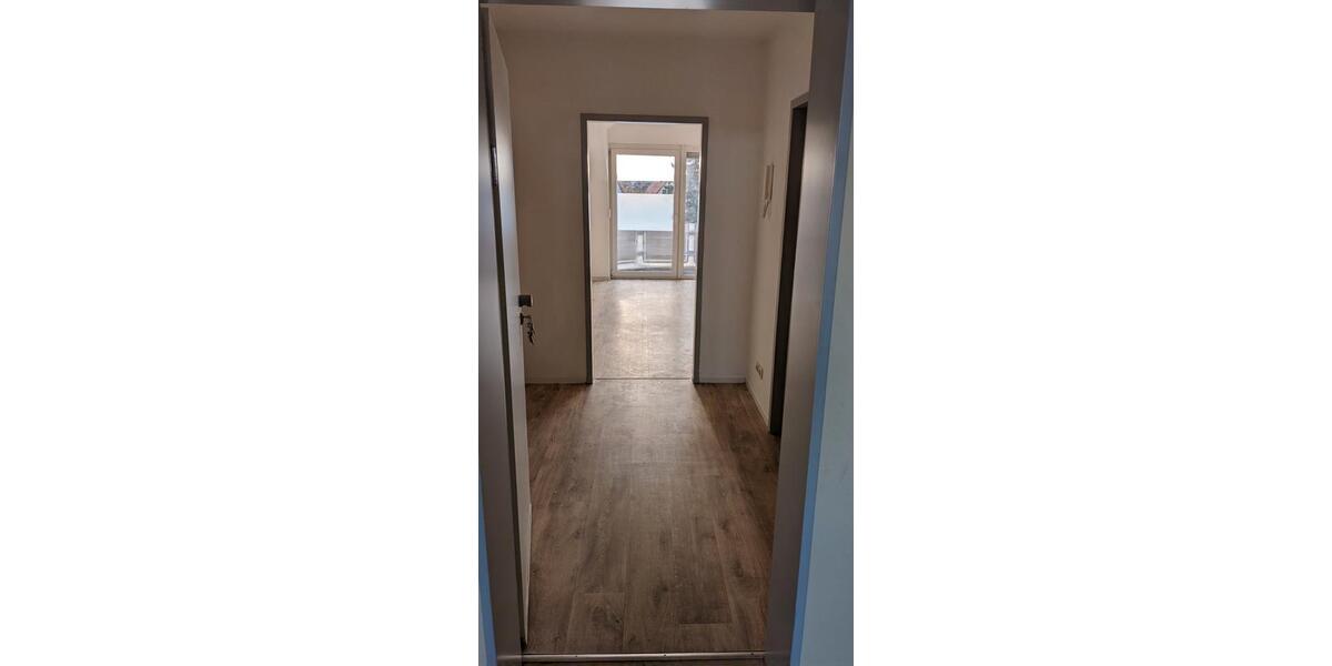 Dachgeschoßwohnung Wilsdruff - 1 Zimmer, 33 m&sup2;, 240&euro; | Angebot:26647426