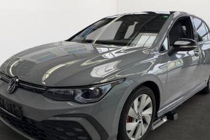VW Golf 13.490 km 43.990 € Waldshut-Tiengen 79761