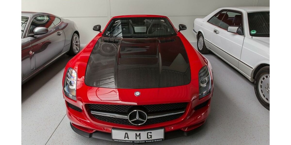 Mercedes-Benz SLS AMG 6.900 km 349.000 € Sinzig 53489