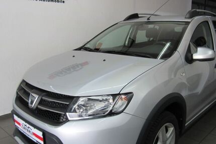 Dacia Sandero 83.500 km 6.900 &euro; Saarbrücken 66121
