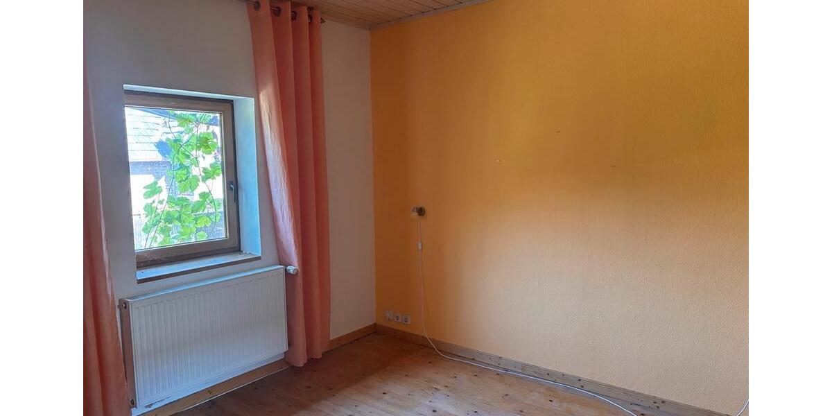 Einfamilienhaus Nideggen - 10 Zimmer, 290 m&sup2;, 399.000&euro; | Angebot:27119877