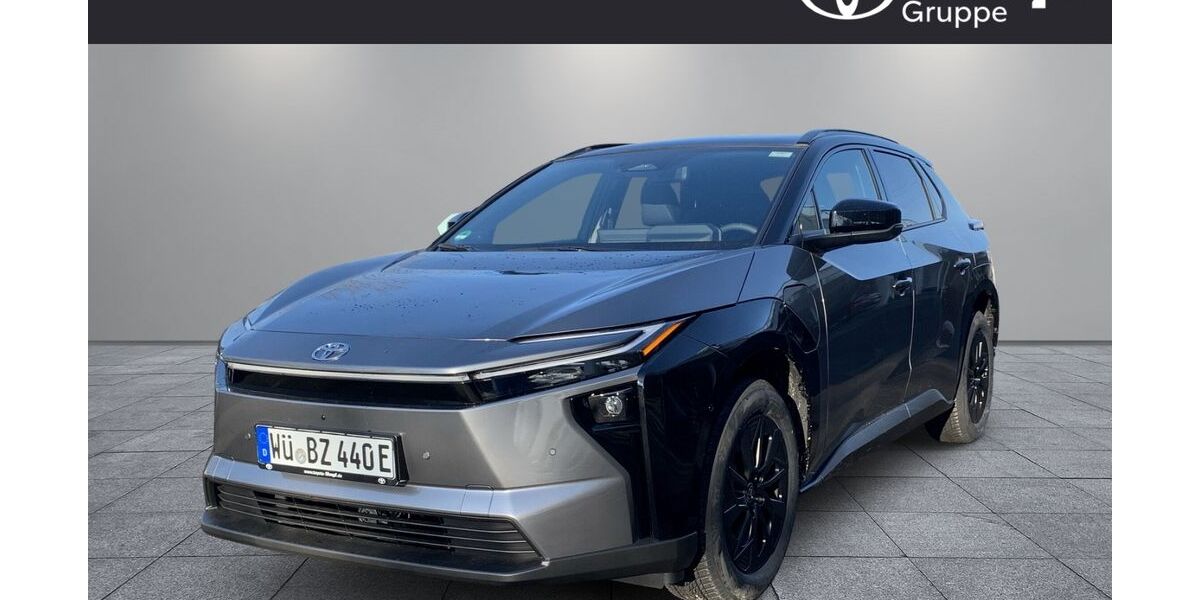 Toyota bZ4X 1.500 km 58.290 &euro; Würzburg 97076
