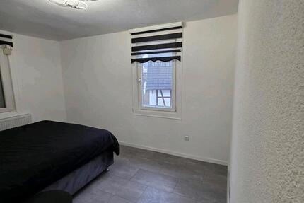 Haus Idstein - 2 Zimmer, 157 m&sup2;, 295.000&euro; | Angebot:26581795