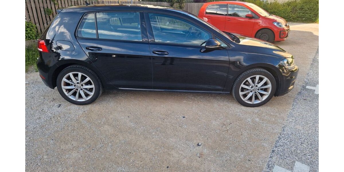 VW Golf 162.000 km 9.900 &euro; Friedberg 86316