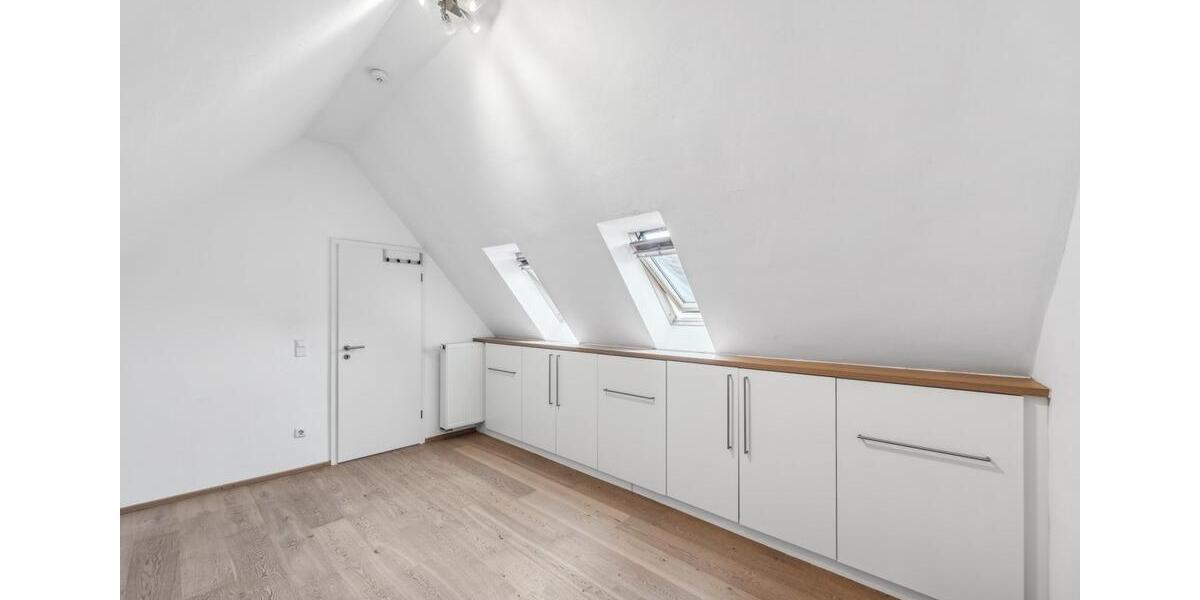 Maisonettenwohnung Ilbesheim bei Landau in der Pfalz - 3.5 Zimmer, 139 m&sup2;, 1.450&euro; | Angebot:23560196