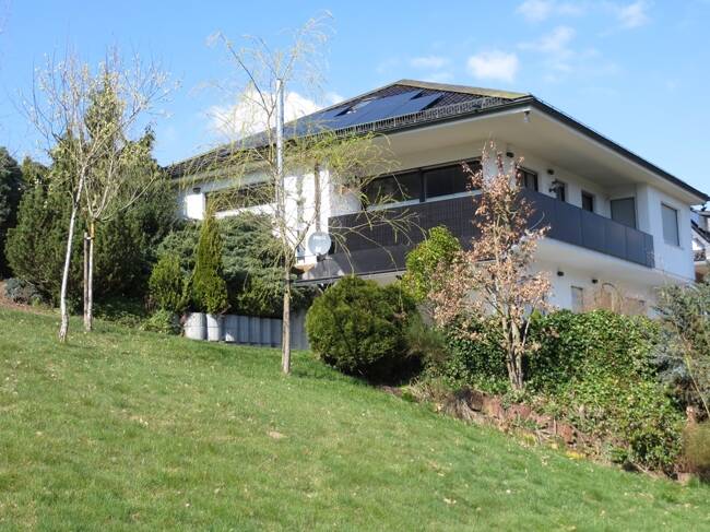 Einfamilienhaus Hellenthal - 7 Zimmer, 236 m&sup2;, 585.000&euro; | Angebot:26220581