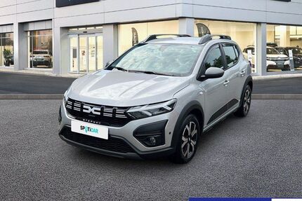 Dacia Sandero 14.157 km 15.850 &euro; Hamburg 22457