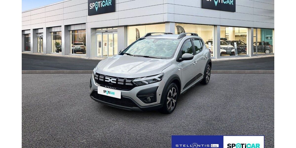 Dacia Sandero 14.157 km 15.850 &euro; Hamburg 22457