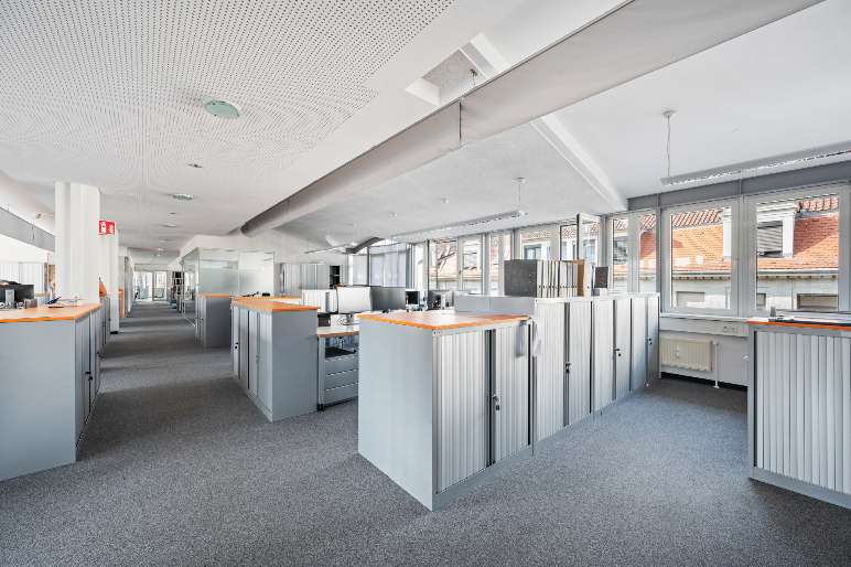 Büro in Stuttgart 595 € 16 m²