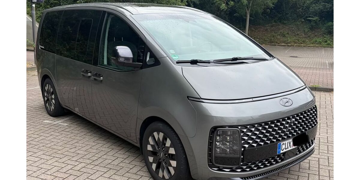 Hyundai STARIA 80.880 km 34.900 &euro; Geestland 27607