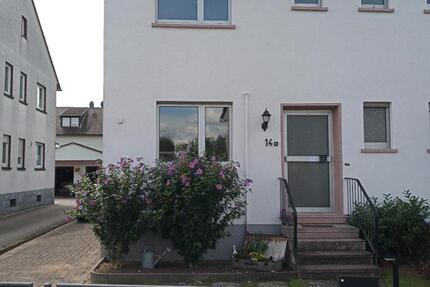 Haus Elsenfeld - 3 Zimmer, 80 m&sup2;, 1.000&euro; | Angebot:26007661