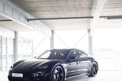 Porsche Taycan 56.600 km 79.880 &euro; Friedrichshafen 88045