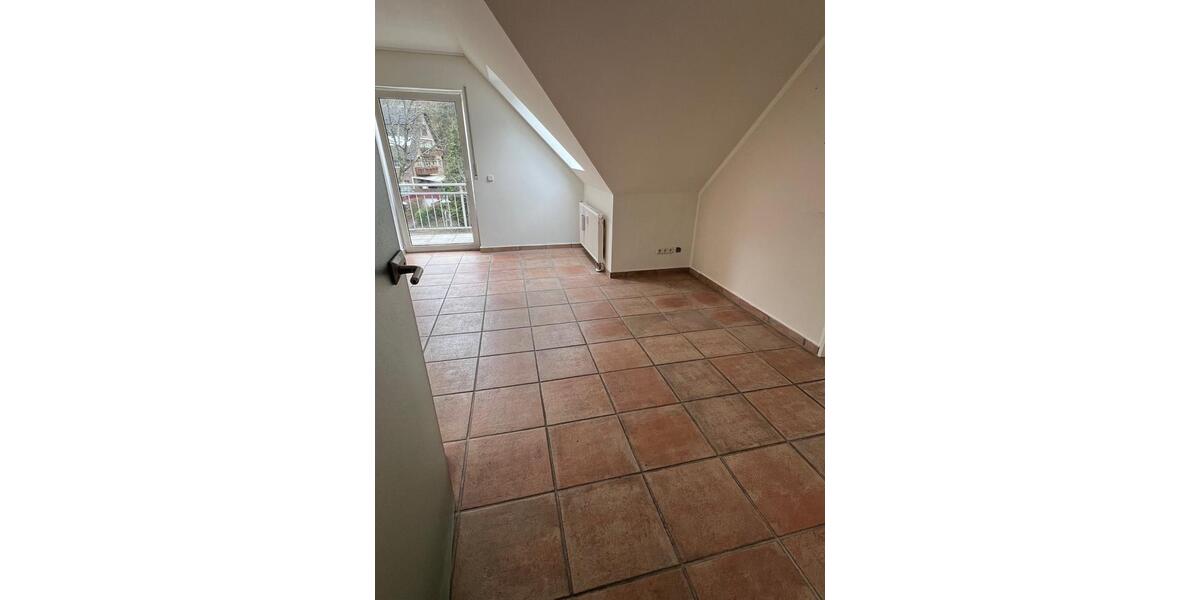 Dachgeschoßwohnung Rösrath - 2 Zimmer, 51 m&sup2;, 640&euro; | Angebot:25567743