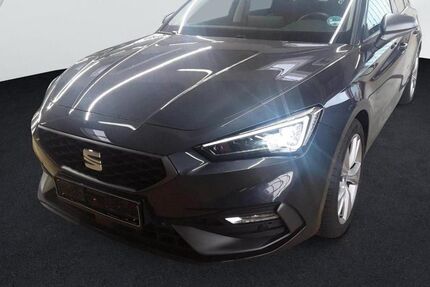 Seat Leon 8.784 km 27.950 &euro; Fürth 90763