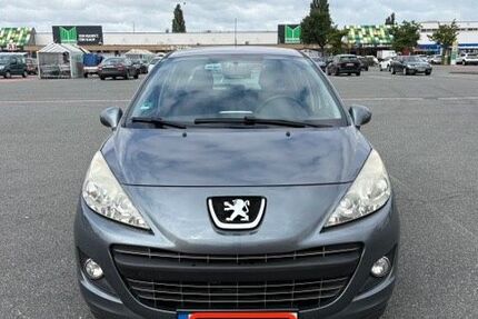Peugeot 207 116.000 km 1.600 &euro; Bremen 28211
