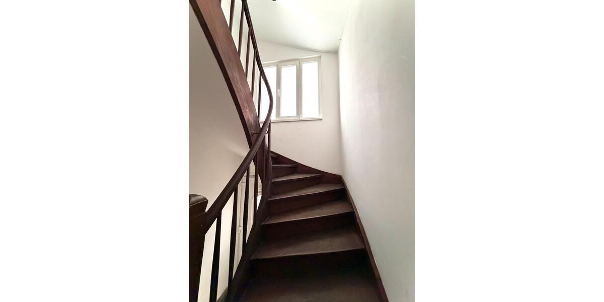 Etagenwohnung Esslingen am Neckar Brühl - 3 Zimmer, 78 m&sup2;, 275.000&euro; | Angebot:25436259