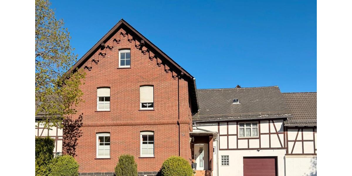 Einfamilienhaus Breidenbach - 7 Zimmer, 134 m&sup2;, 249.000&euro; | Angebot:26327518