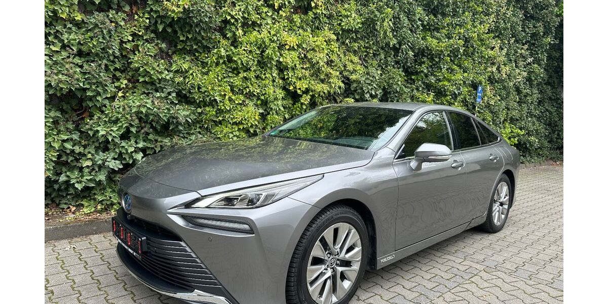 Toyota Mirai 134.000 km 9.890 &euro; Wuppertal 42281