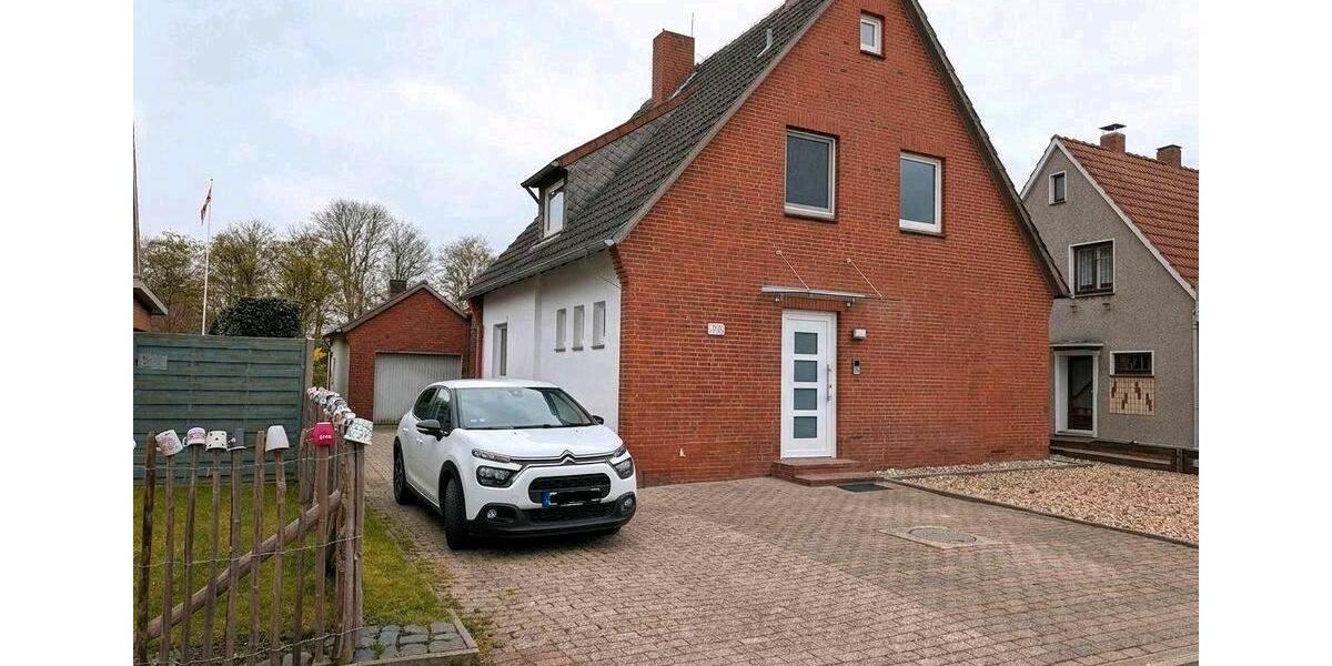 Einfamilienhaus Brake (Unterweser) - 6 Zimmer, 120 m&sup2;, 1.110&euro; | Angebot:26385957