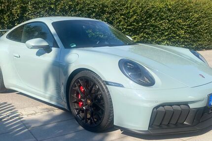 Porsche 992 8.943 km 165.000 &euro; Neubeuern 83115