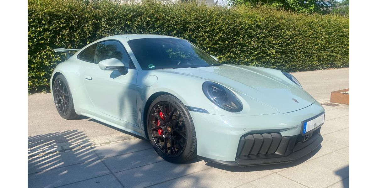 Porsche 992 8.943 km 165.000 &euro; Neubeuern 83115
