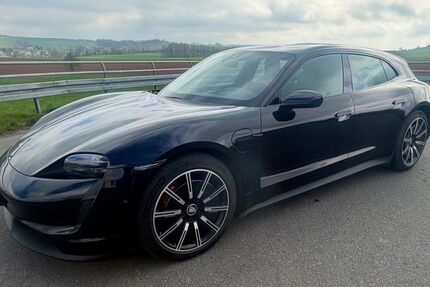 Porsche Taycan 79.000 km 64.490 &euro; Creglingen 97993