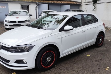 VW Polo VI 1.Hand Bordcomputer 81.589 km 8.900 € Berlin 10247