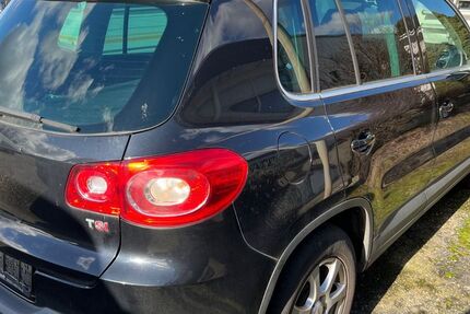 VW Tiguan 295.000 km 3.200 &euro; Neustadt an der Weinstraße 67434