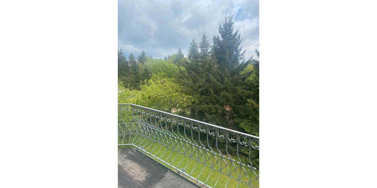 Einfamilienhaus Bad Liebenzell - 8 Zimmer, 286 m&sup2;, 870.000&euro; | Angebot:26737917