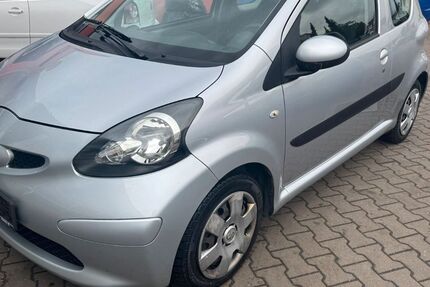 Toyota Aygo (X) 133.000 km 2.290 € Forchheim 91301