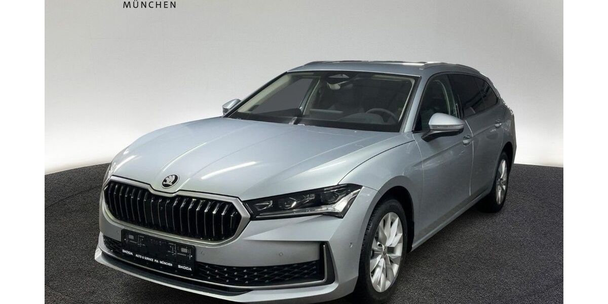 Skoda Superb 9.900 km 46.960 &euro; München 80687