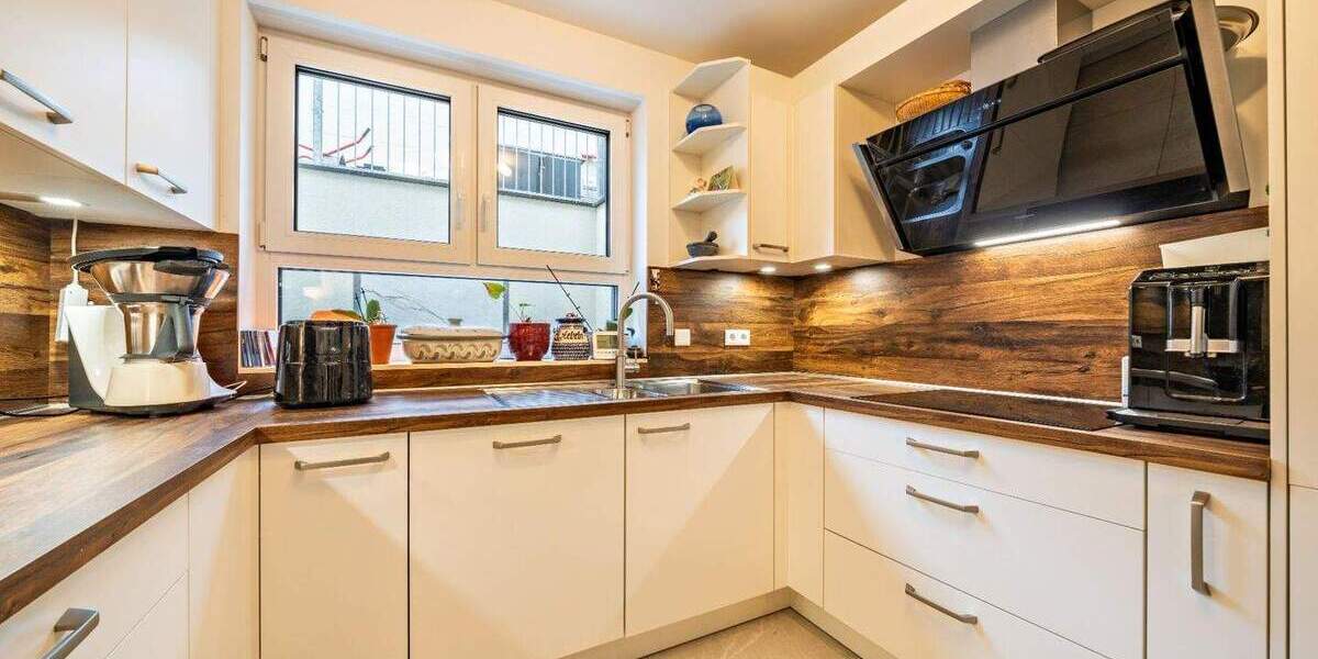 Einfamilienhaus Brühl - 9 Zimmer, 320 m&sup2;, 1.649.000&euro; | Angebot:25337935