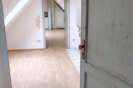 Wohnung Altensteig - 1.5 Zimmer, 35 m&sup2;, 410&euro; | Angebot:25447000