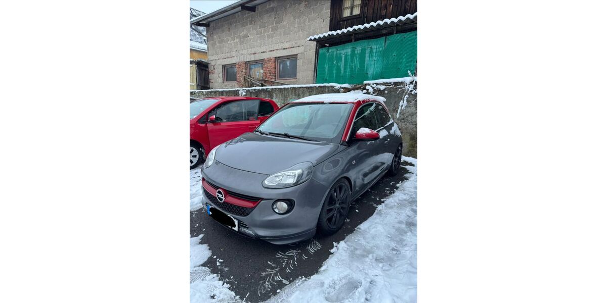 Opel Adam 128.200 km 8.299 &euro; Usingen 61250
