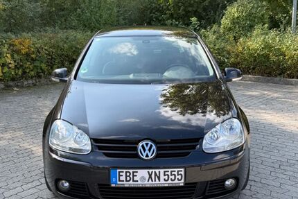 VW Golf 255.856 km 2.800 &euro; Poing 85586