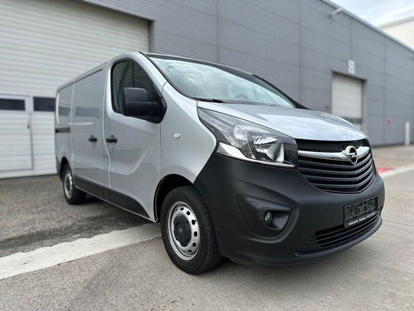 Opel Vivaro 156.000 km 11.900 € Mainz-Mombach 55120