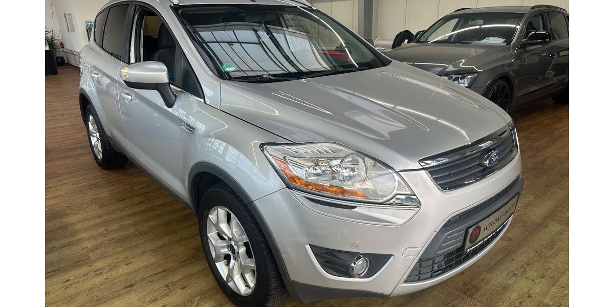 Ford Kuga 92.882 km 7.900 &euro; Sankt Augustin 53757