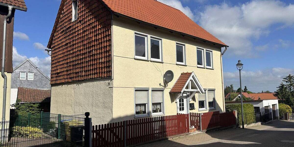 Ein- bis Zweifamilienhaus in Darlingerode 7 zimmer