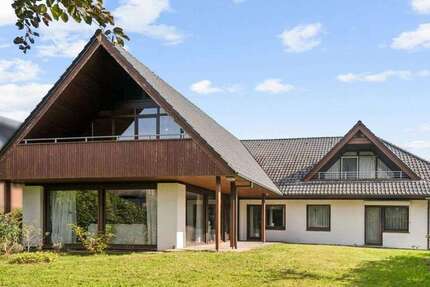 Haus Horneburg - 7 Zimmer, 232 m&sup2;, 485.000&euro; | Angebot:23100183