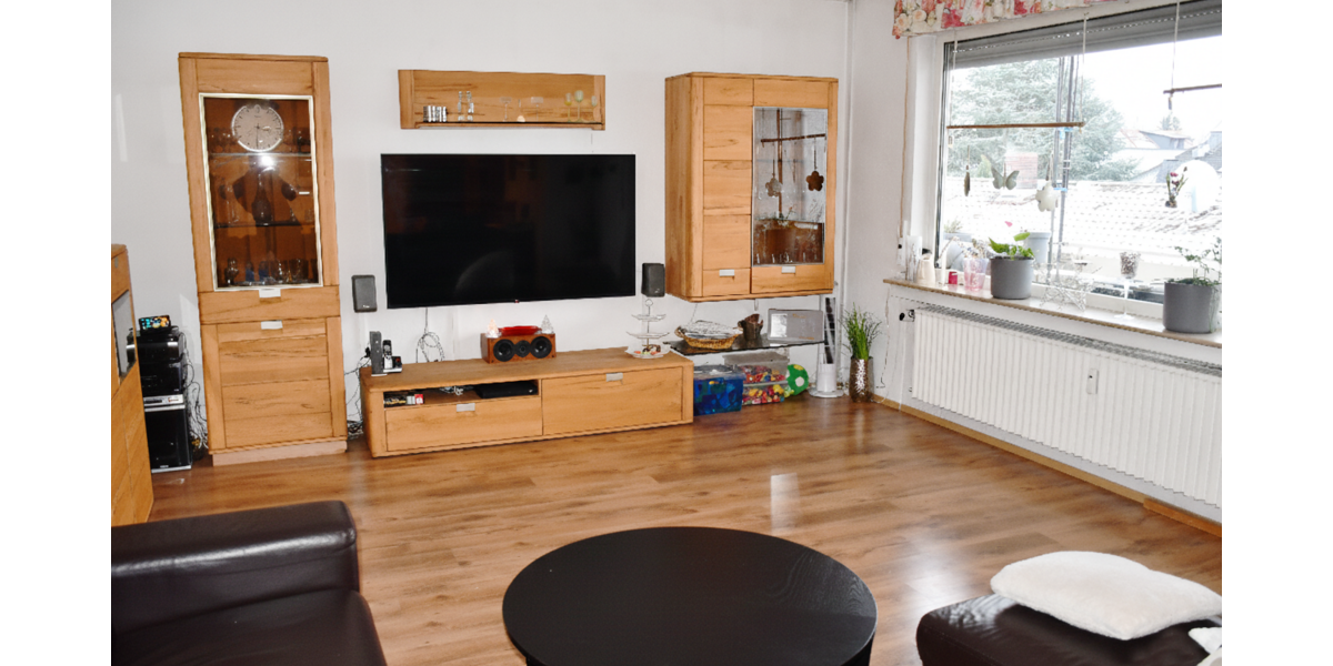 Freistehendes gepflegtes Zweifamilienhaus in Weiterstadt - Zweifamilienhaus Weiterstadt Weiterstadt | Angebot:26006782