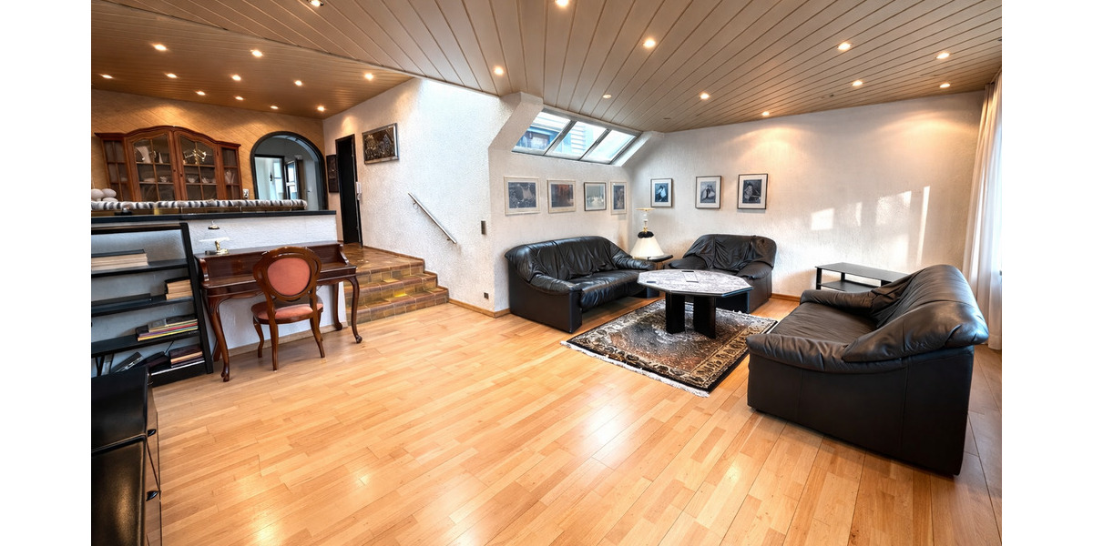 Mehrfamilienhaus, Wohnhaus Filderstadt Bernhausen - 5 Zimmer, 121 m&sup2;, 485.000&euro; | Angebot:25339023