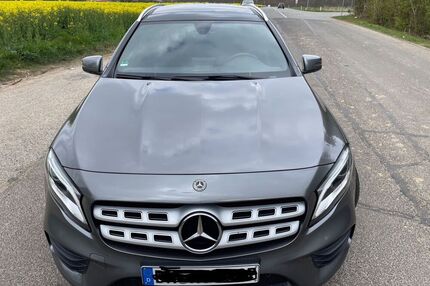 Mercedes GLA 250