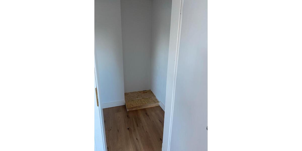 3 zkb Dachwohnung,gerne mit Hunden Haustieren 3 zimmer