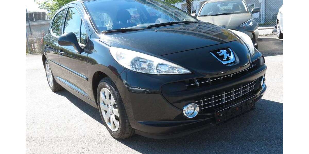 Peugeot 207 99.100 km 2.750 &euro; Rosenheim 83026