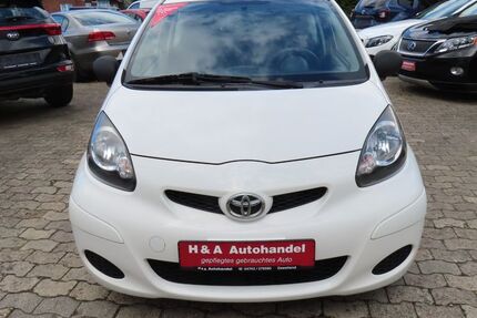 Toyota Aygo (X) 84.025 km 2.999 € Geestland 27607